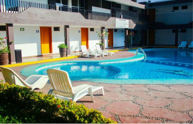 Hotel Gina Tecoman Ngoại thất bức ảnh